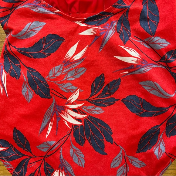 Athleta Aqualuxe Paradaiso One Piece Suit Small - Picture 6 of 10